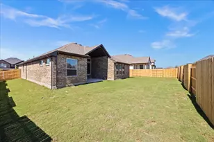 135 Kapok St, Buda, TX 78610 - Photo 19