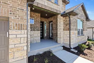 135 Kapok St, Buda, TX 78610 - Photo 3