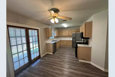 1917 White Oak Circle, Round Rock, TX 78681 - Photo 7