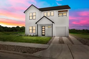 2720 Bristol Dr, Austin, TX 78723 - Photo 3