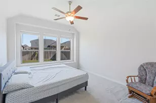 213 Mira Mesa Dr, Liberty Hill, TX 78642 - Photo 13