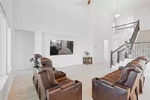 213 Mira Mesa Dr, Liberty Hill, TX 78642 - Photo 7