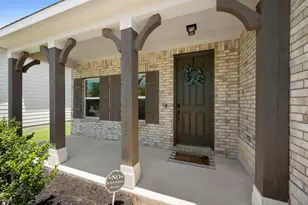 229 Long Canyon Ln, Georgetown, TX 78628 - Photo 3