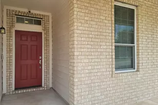 208 Hummingbird Ln, Leander, TX 78641 - Photo 3