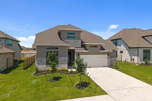 229 Pacific Grove Cir, Liberty Hill, TX 78642 - Photo 3