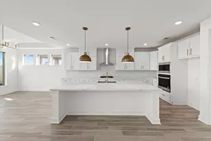 301 Sheepdog Dr, Liberty Hill, TX 78642 - Photo 5