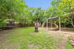 709 Sparkling Brook Ln, Leander, TX 78641 - Photo 33