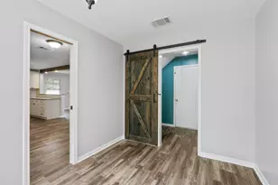 709 Sparkling Brook Ln, Leander, TX 78641 - Photo 15