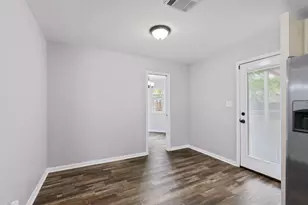 709 Sparkling Brook Ln, Leander, TX 78641 - Photo 13