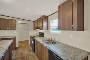 114 Las Estancias Dr, Cedar Creek, TX 78612 - Photo 13