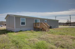 114 Las Estancias Dr, Cedar Creek, TX 78612 - Photo 5