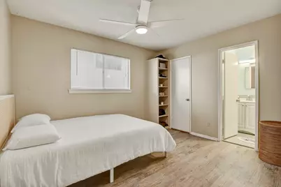 803 W 28th Street #103, Austin, TX 78705 - Photo 9