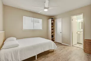 803 W 28th St, Austin, TX 78705 - Photo 9