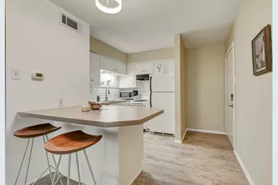 803 W 28th Street #103, Austin, TX 78705 - Photo 5