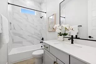 2821 Honeywood Dr, Leander, TX 78641 - Photo 9