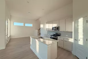 1025 Stonehill Dr, Georgetown, TX 78633 - Photo 5