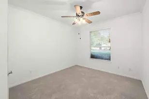 3624 Malone Dr, Austin, TX 78749 - Photo 17