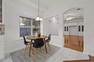 3624 Malone Dr, Austin, TX 78749 - Photo 9