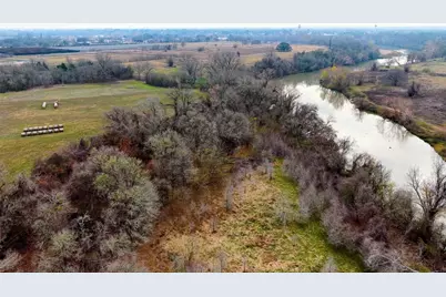 531 Highway 71 W, Smithville, TX 78957 - Photo 1