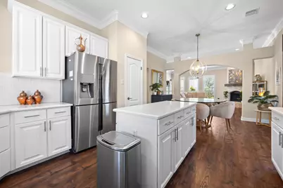 4 Hightrail Way, The Hills, TX 78738 - Photo 11