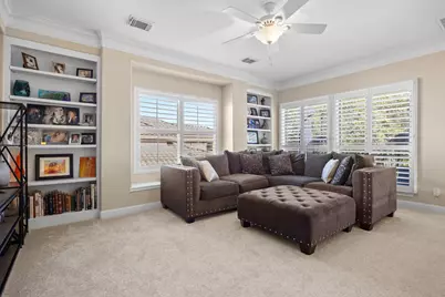 4 Hightrail Way, The Hills, TX 78738 - Photo 17