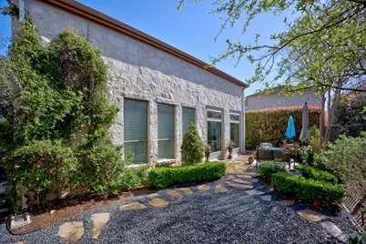 4 Hightrail Way, The Hills, TX 78738 - Photo 35