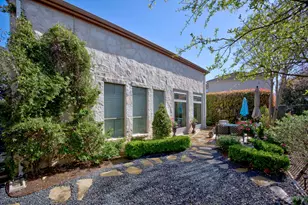 4 Hightrail Way, The Hills, TX 78738 - Photo 35