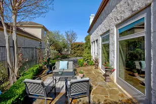 4 Hightrail Way, The Hills, TX 78738 - Photo 33