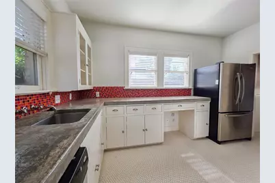 3901 Red River Street #A, Austin, TX 78751 - Photo 9