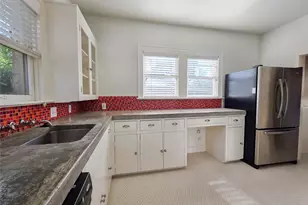 3901 Red River St, Austin, TX 78751 - Photo 9
