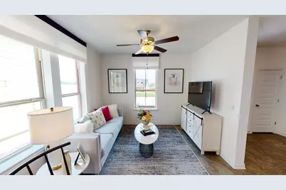 8105 Springsteen Drive, Austin, TX 78744 - Photo 5