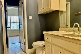 2100 San Gabriel St, Austin, TX 78705 - Photo 9