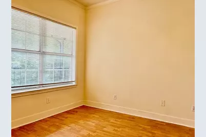 2100 San Gabriel Street #301, Austin, TX 78705 - Photo 11
