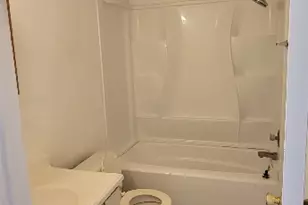 530 W Hopkins St, San Marcos, TX 78666 - Photo 11