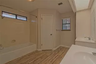 1804 Cedarlawn St, Taylor, TX 76574 - Photo 19