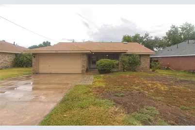 1804 Cedarlawn Street, Taylor, TX 76574 - Photo 1