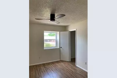 411 Buckboard Boulevard, Round Rock, TX 78681 - Photo 9