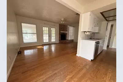411 Buckboard Boulevard, Round Rock, TX 78681 - Photo 3