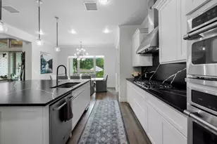 495 Bunker Rnch Blvd, Dripping Springs, TX 78620 - Photo 11