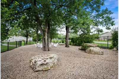 495 Bunker Ranch Boulevard, Dripping Springs, TX 78620 - Photo 25