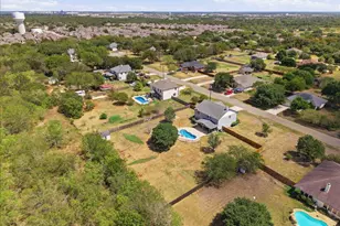 821 Bella Vista Cir, Kyle, TX 78640 - Photo 31