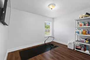 821 Bella Vista Cir, Kyle, TX 78640 - Photo 27
