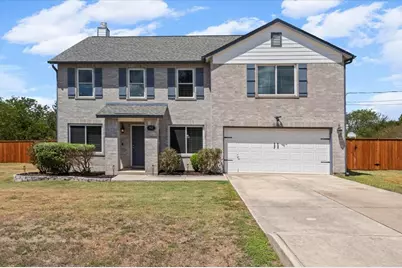 821 Bella Vista Circle, Kyle, TX 78640 - Photo 3
