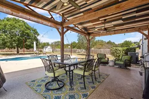 821 Bella Vista Cir, Kyle, TX 78640 - Photo 15