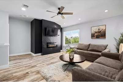 821 Bella Vista Circle, Kyle, TX 78640 - Photo 17