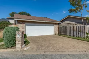 11127 Pinehurst Dr, Austin, TX 78747 - Photo 25