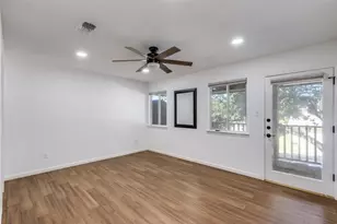 11127 Pinehurst Dr, Austin, TX 78747 - Photo 15