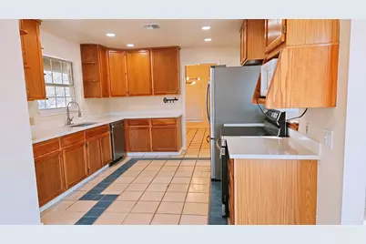 105 Meadow Drive, Georgetown, TX 78633 - Photo 7