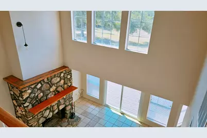 105 Meadow Drive, Georgetown, TX 78633 - Photo 5