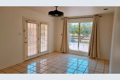 105 Meadow Drive, Georgetown, TX 78633 - Photo 7